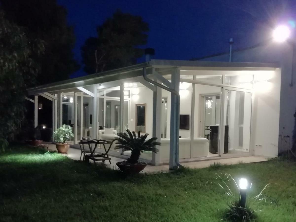 Villa La Dimora Dei Gelsi à Castri di Lecce Extérieur photo