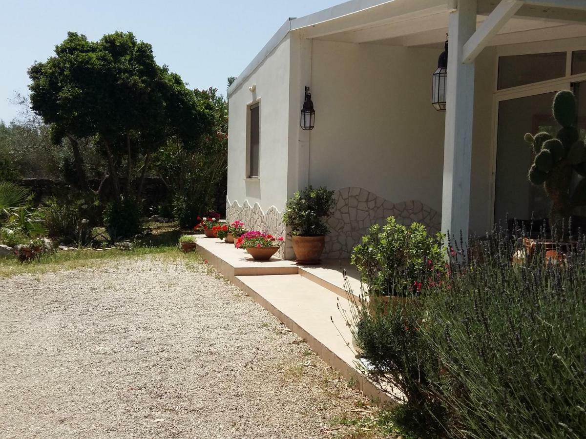 Villa La Dimora Dei Gelsi à Castri di Lecce Extérieur photo